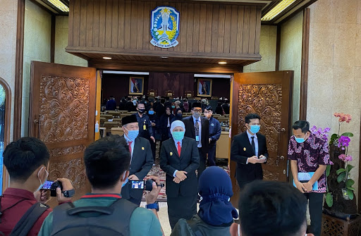 RAPBD Jatim 2021 Tembus Rp 32,4 T, Dana Pemulihan Ekonomi Dikritik