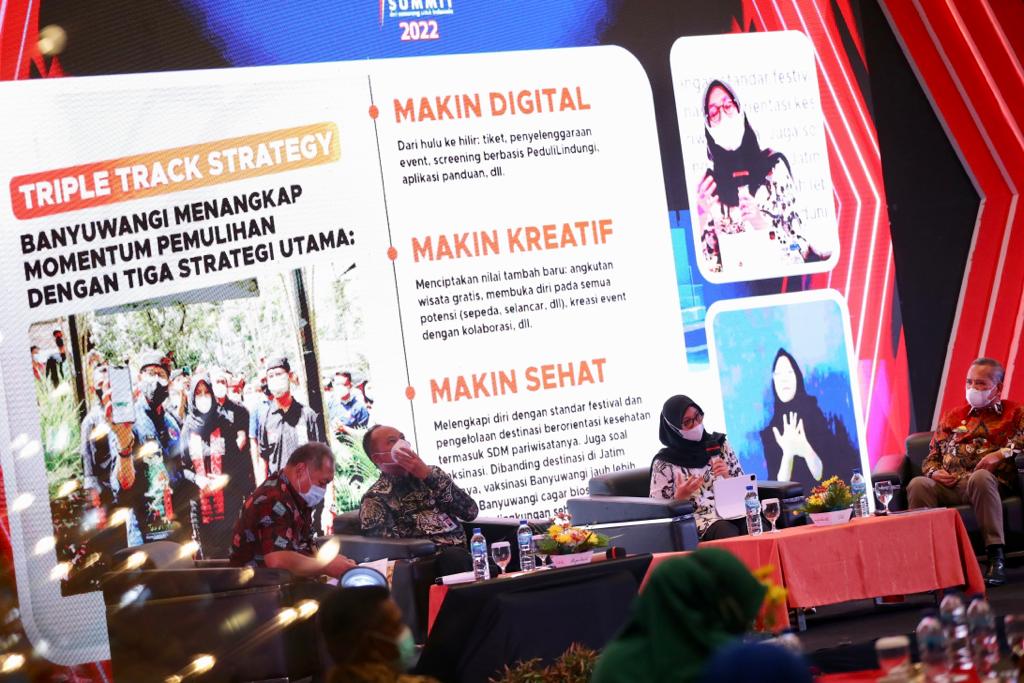 Dibuka Wapres, Bupati Ipuk Paparkan Strategi Pariwisata Sehat Banyuwangi